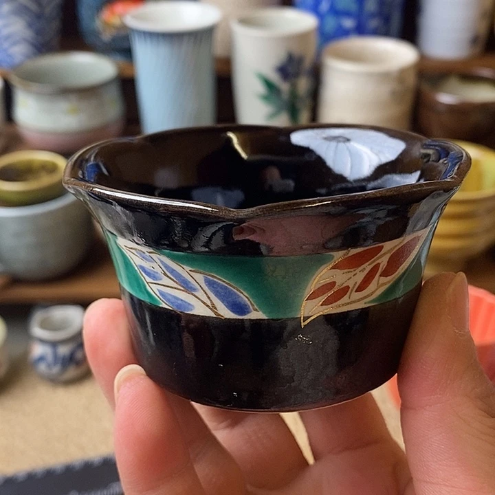 061 中古品默认微瑕满18包邮