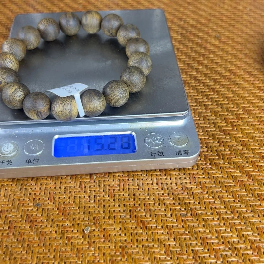 白***盒沉香沉香碎屑卡13单圈克重15克