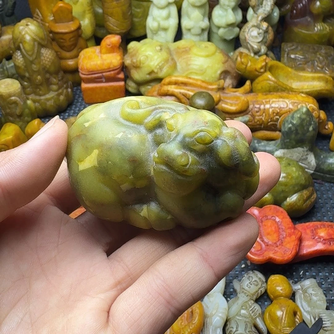 白玉菩提吊坠。。。