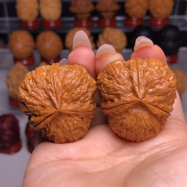 文玩核桃吊坠11三楞37尺