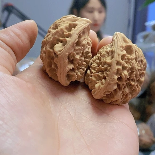 【闪购商品】把件文玩核桃48蛇头