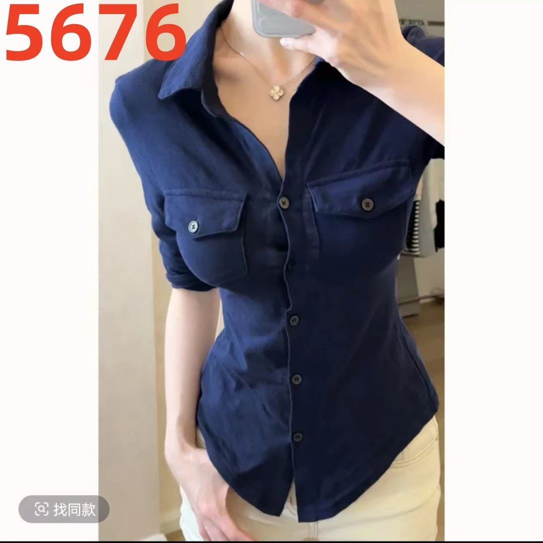 【玫瑰的故事】复古设计感中袖防晒衬衫正肩显瘦辣妹女生上衣女潮