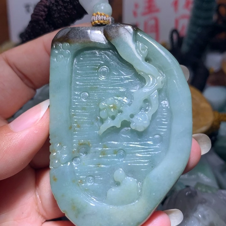 翡翠未镶嵌颈饰保真天然A货翡翠