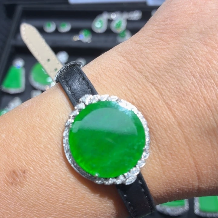 翡翠18K金镶嵌吊坠(不含链)翡翠