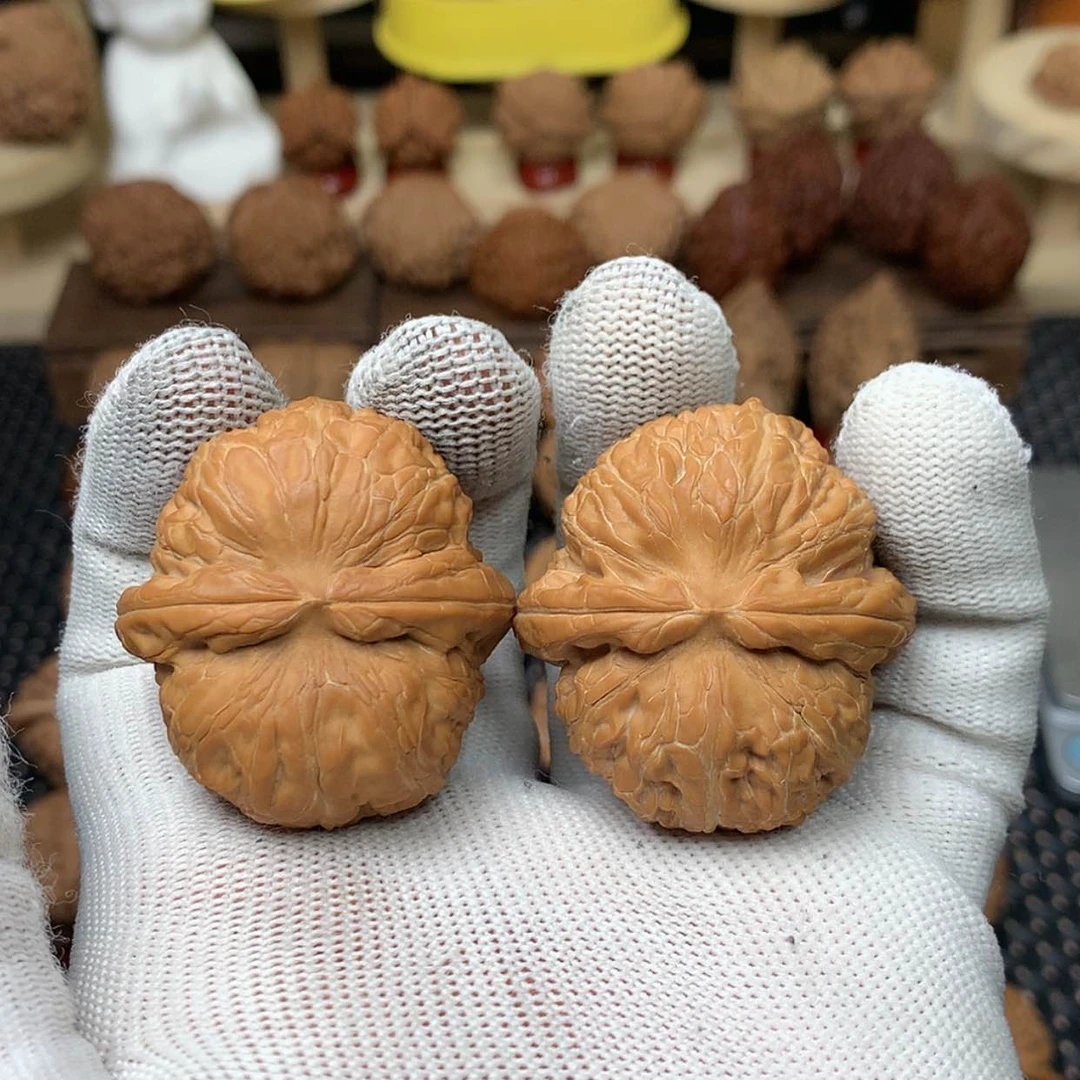 【闪购商品】文玩核桃把件?****?全品平谷元宝43精对