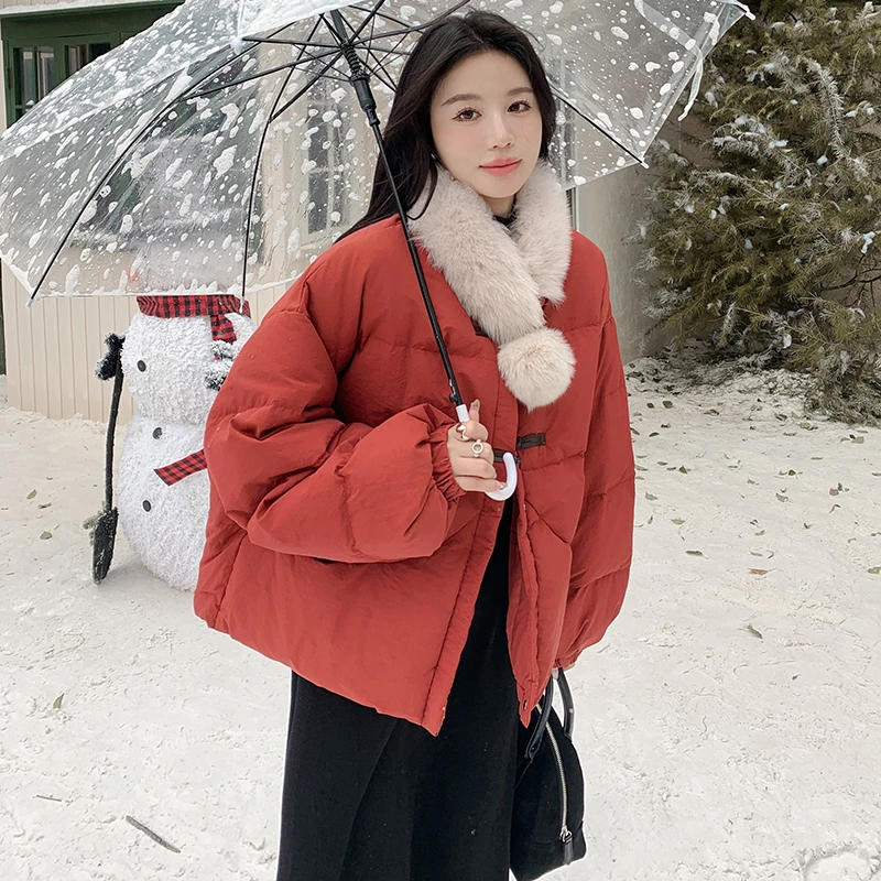 红色超好看狐狸毛领围脖面包服女2024年冬新款小个子短款加厚外套