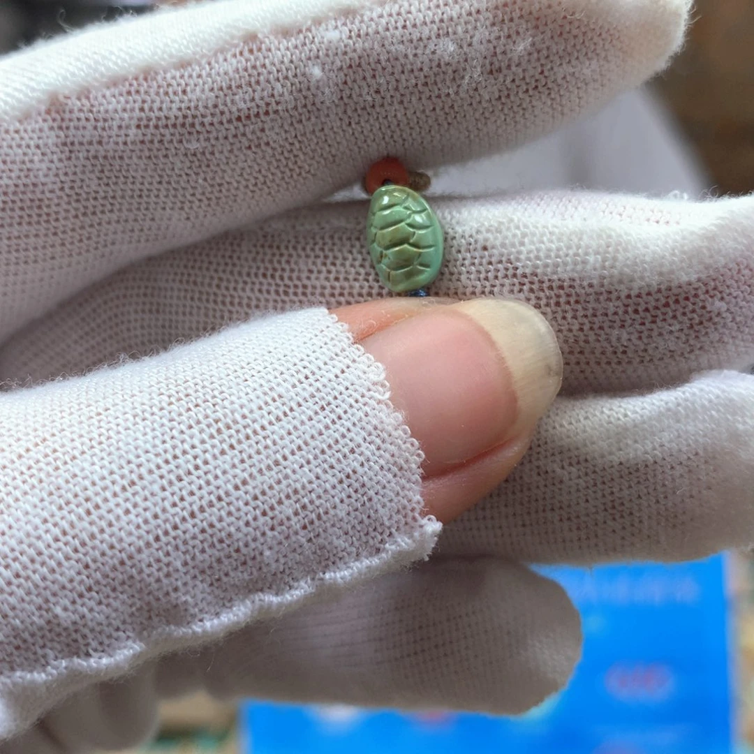 绿松石未镶嵌挂件