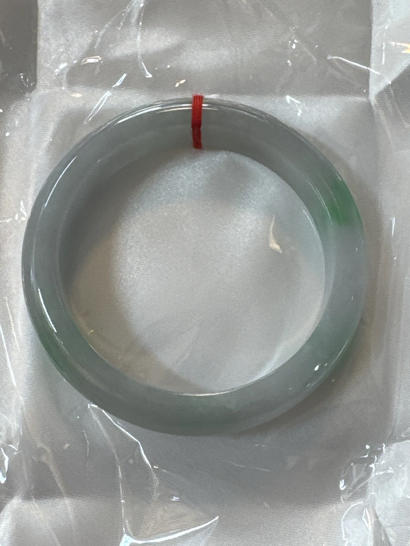 1601号精品飘绿手镯