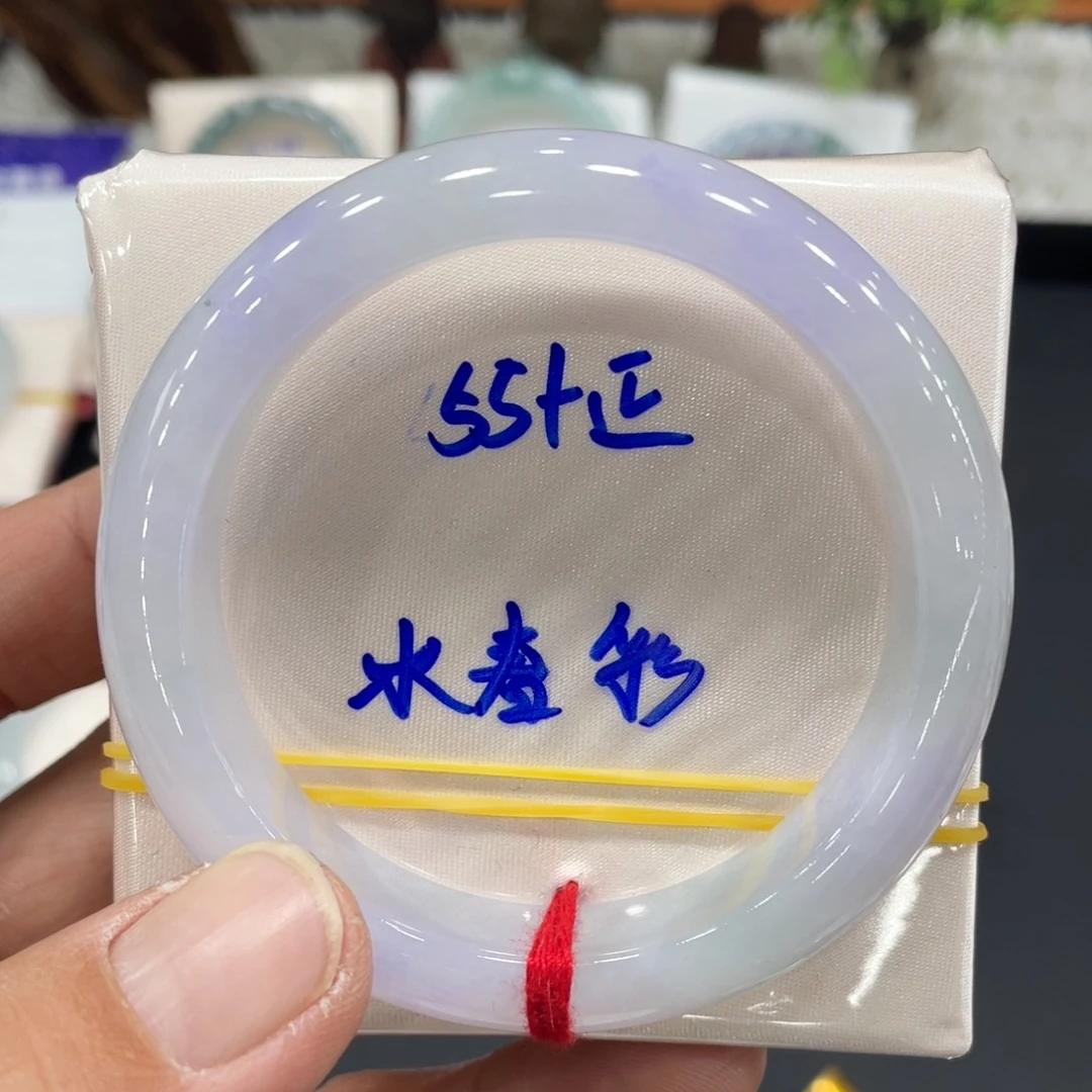 未镶嵌手镯翡翠在