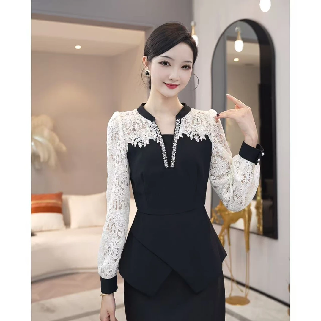 2026现货新款【QQ-1233】法式气质小众黑色蕾丝拼接钉珠V领衬衫上