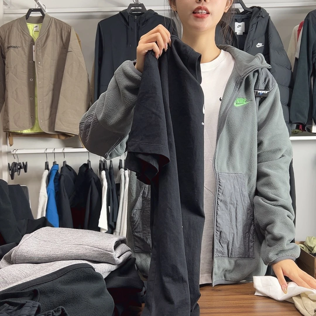 2882黑色短袖XL码不退换