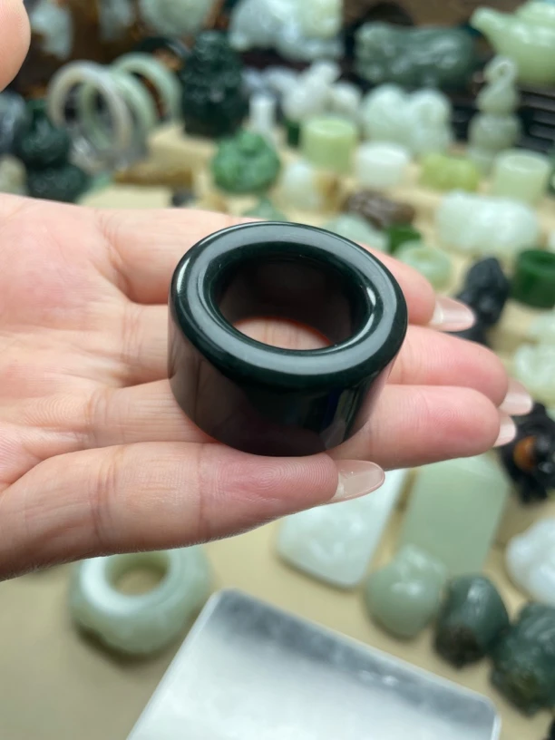 和田玉老坑青玉扳指