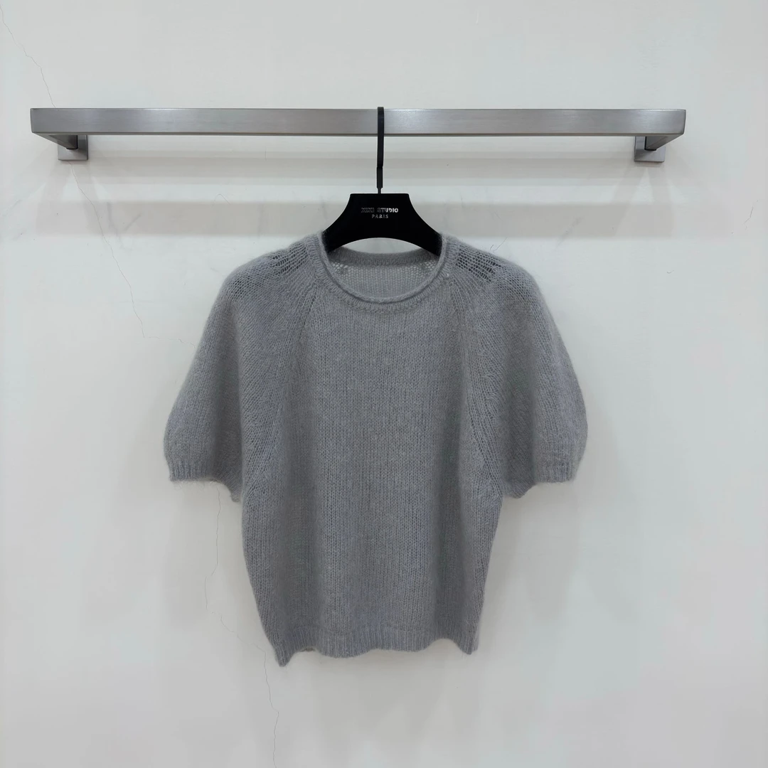 JIAYE CHAN圆领宽松薄款泡泡袖毛针织衫