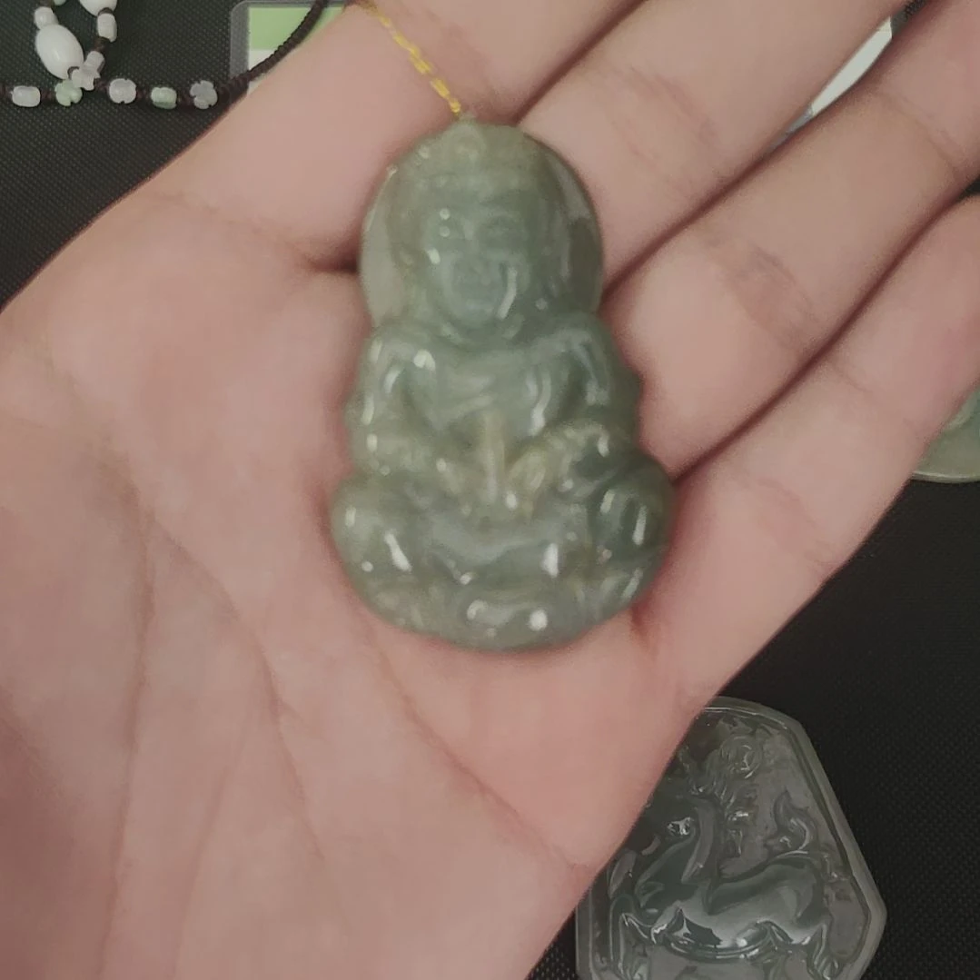 翡翠未镶嵌颈饰福利价纯天然缅甸A货