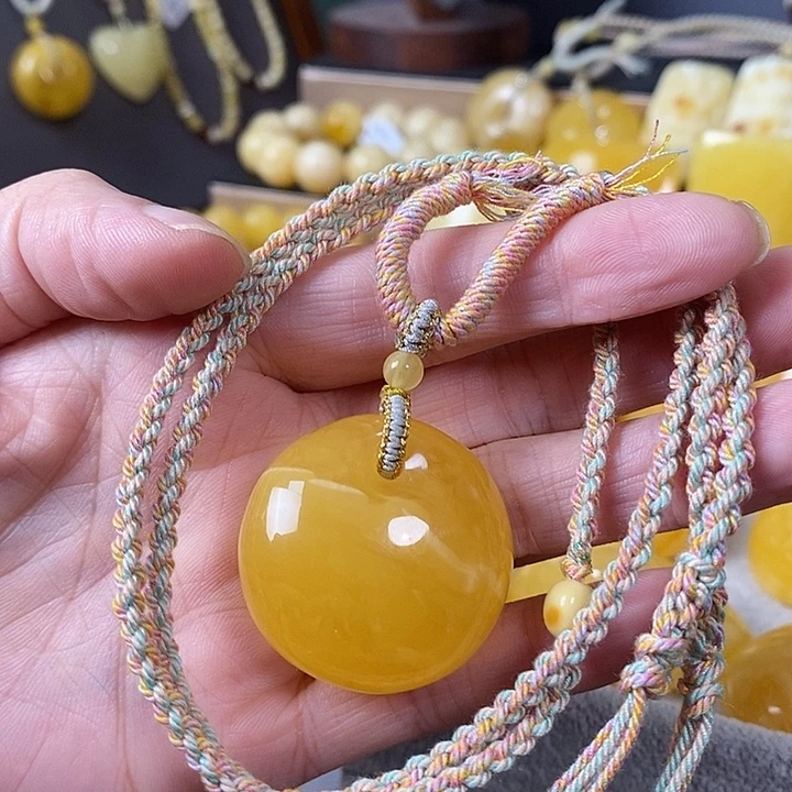 琥珀未镶嵌裸石公主扣