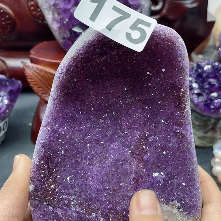 水晶大型摆件（非配饰）未镶嵌