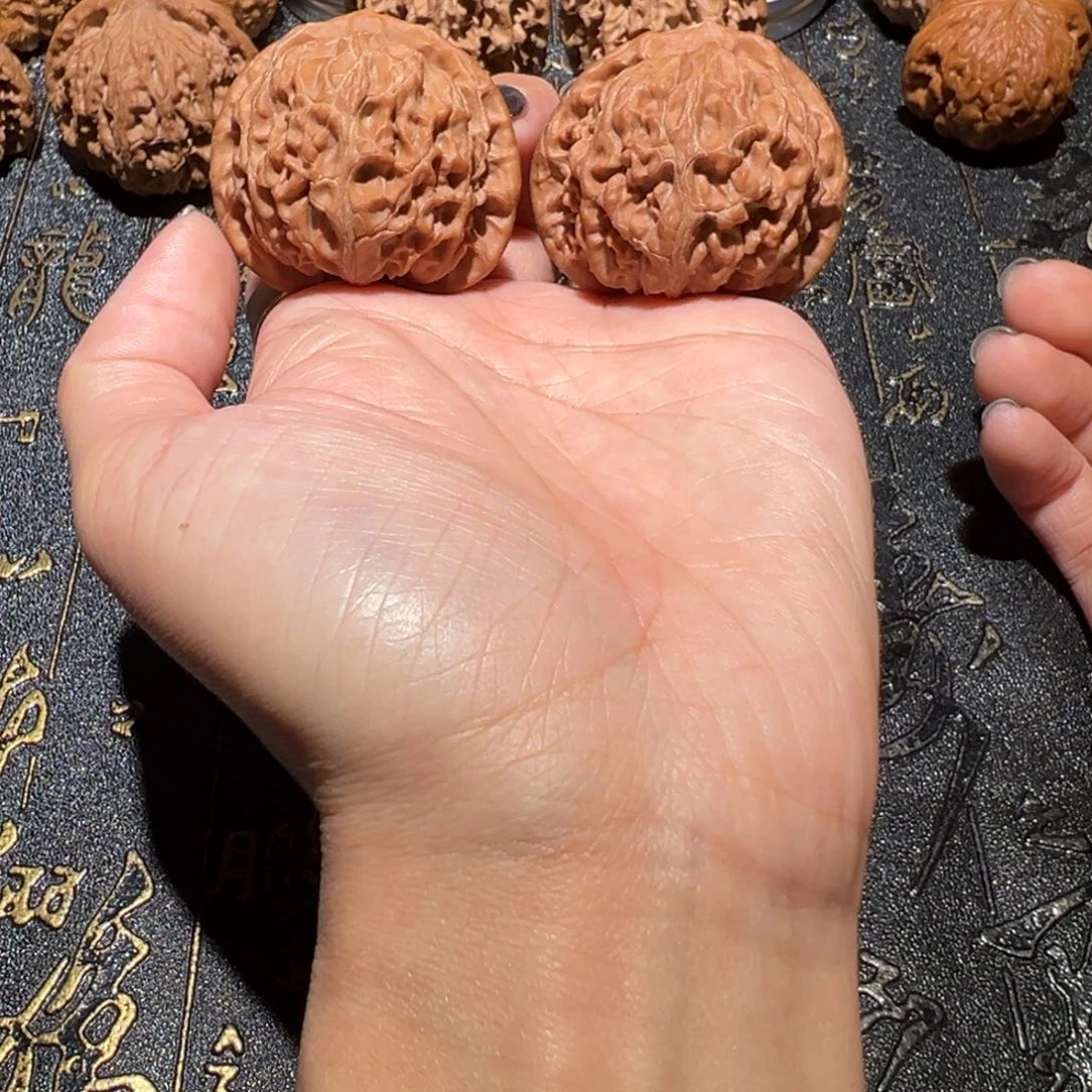 吊坠文玩核桃宫灯40手把件150