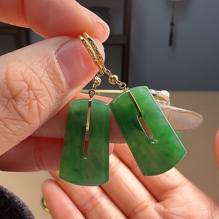 翡翠耳饰18K金镶嵌耳饰