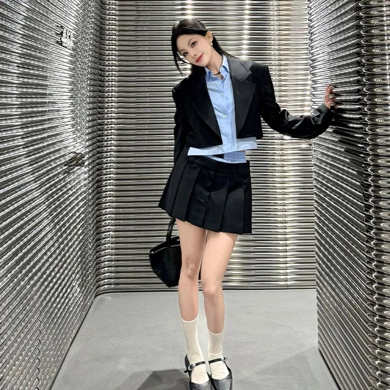 美式学院风套装裙女早秋季韩系时尚甜辣制服小西装衬衫短裙三件套