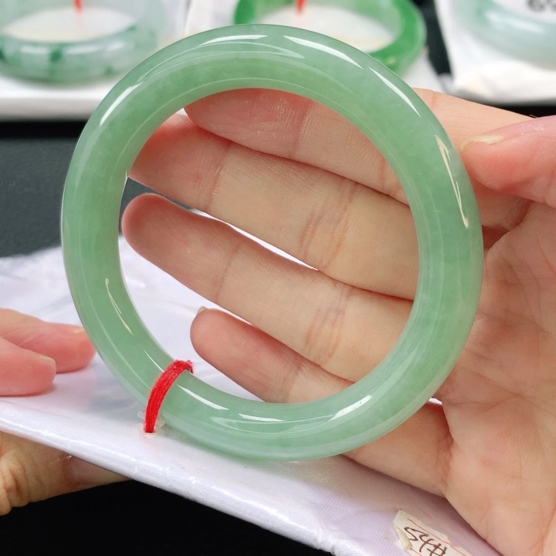 未镶嵌手镯翡翠缅甸54圆