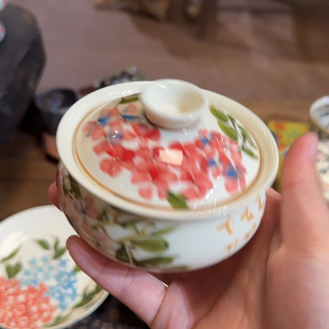 景德镇手作器皿了