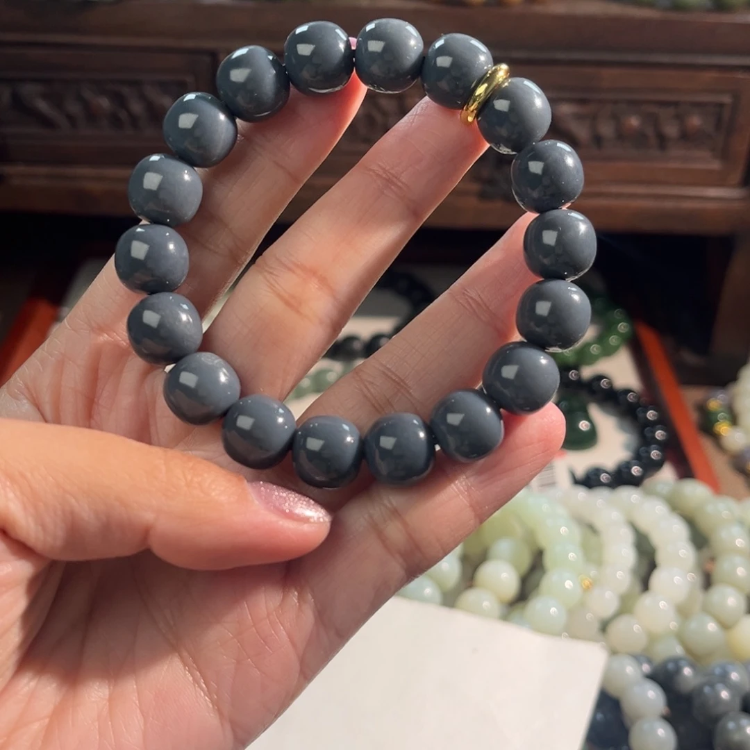 好***段和田玉未镶嵌手链