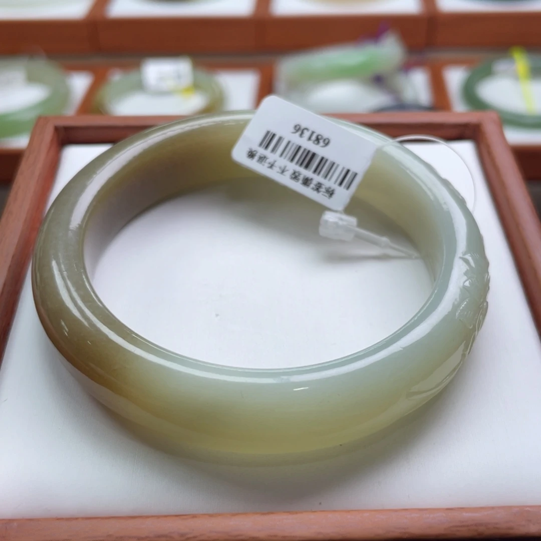 【闪购商品】未镶嵌手镯和田玉105 58/59