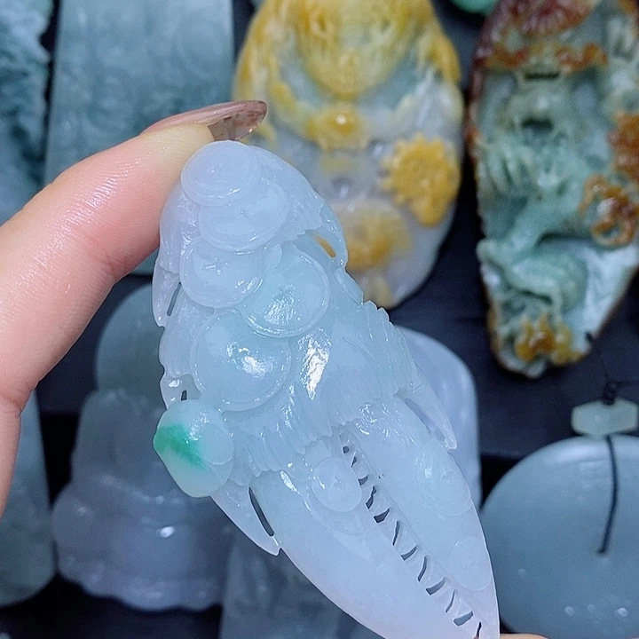 定制翡翠未镶嵌翡翠