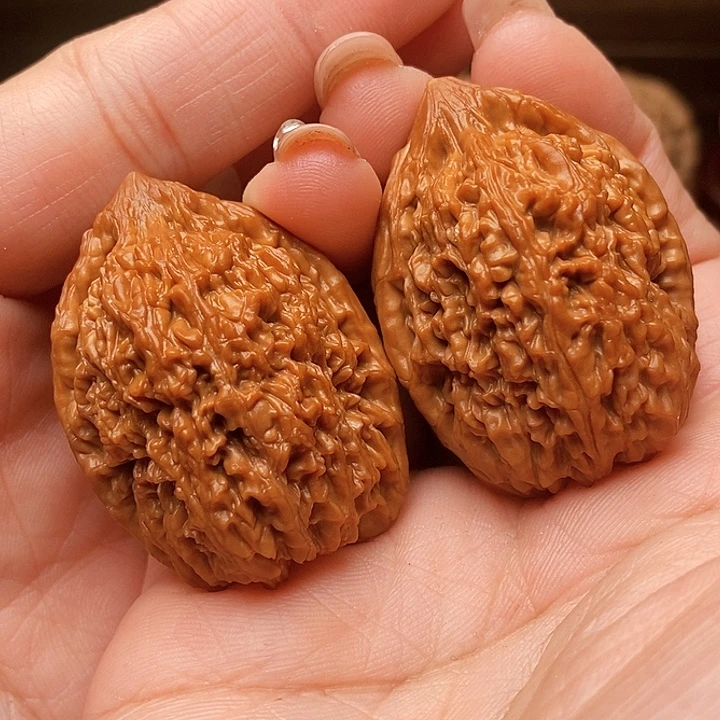 N***a文玩核桃吊坠大蒜头35全