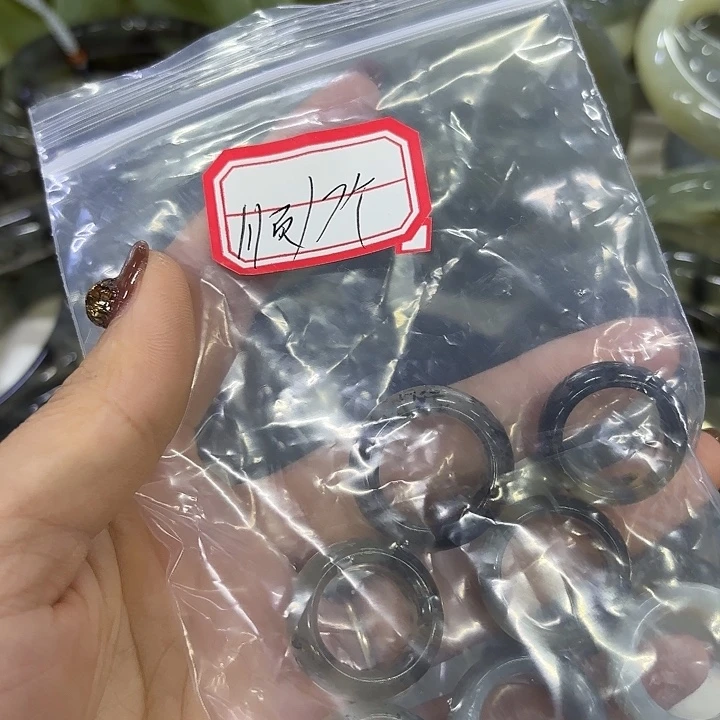 ∵***然蛇纹石玉未镶嵌岫玉手镯