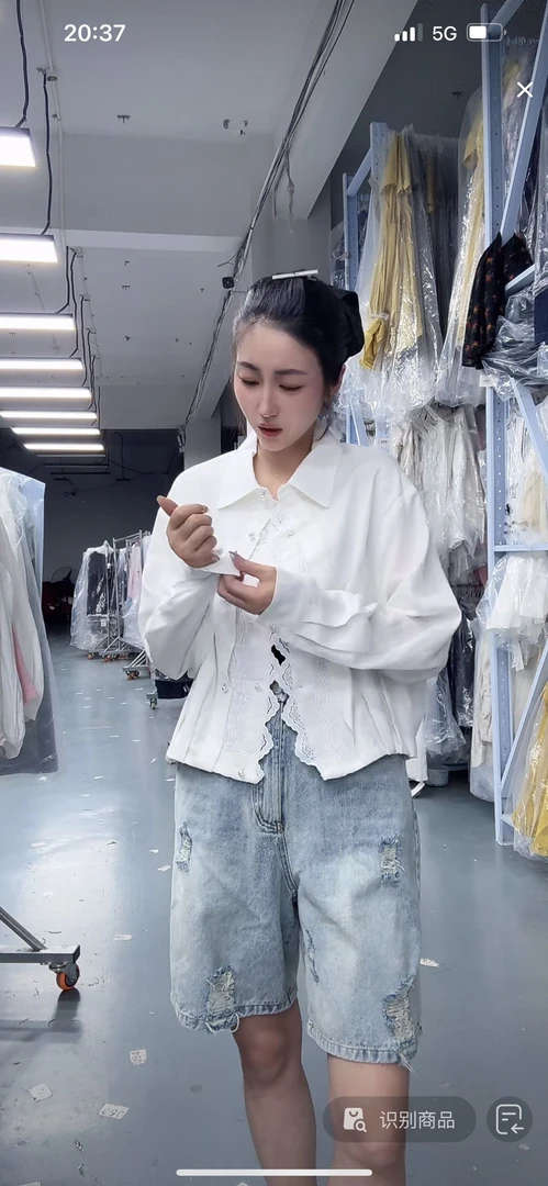 9695女士宽松休闲显瘦年夏季新款时尚气质百搭绣花减龄女上衣