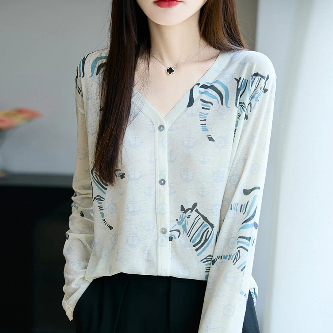 微胖mm春秋大码外搭冰丝针织开衫女薄款2025早秋新款短款毛衣外套