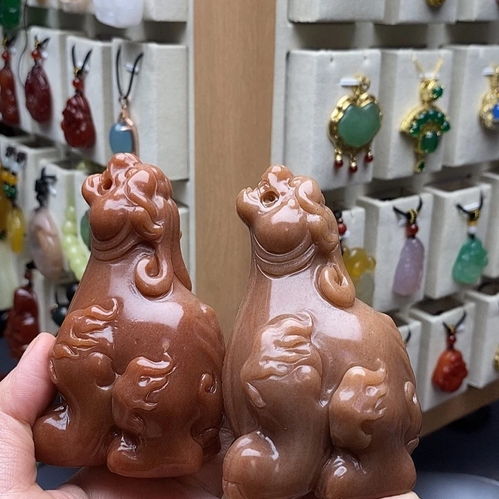 石英质玉未镶嵌珠宝奇石