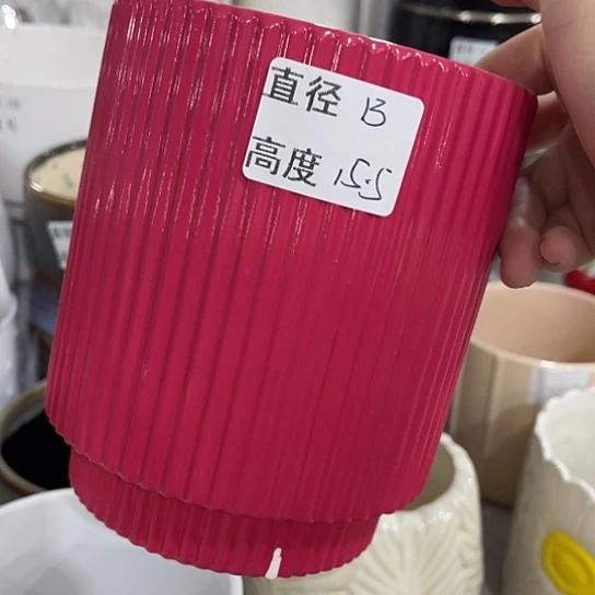 多肉绿植陶瓷花盆9.9包邮，有孔