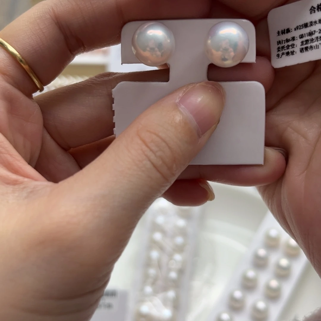 银S925镶嵌淡水珍珠耳饰