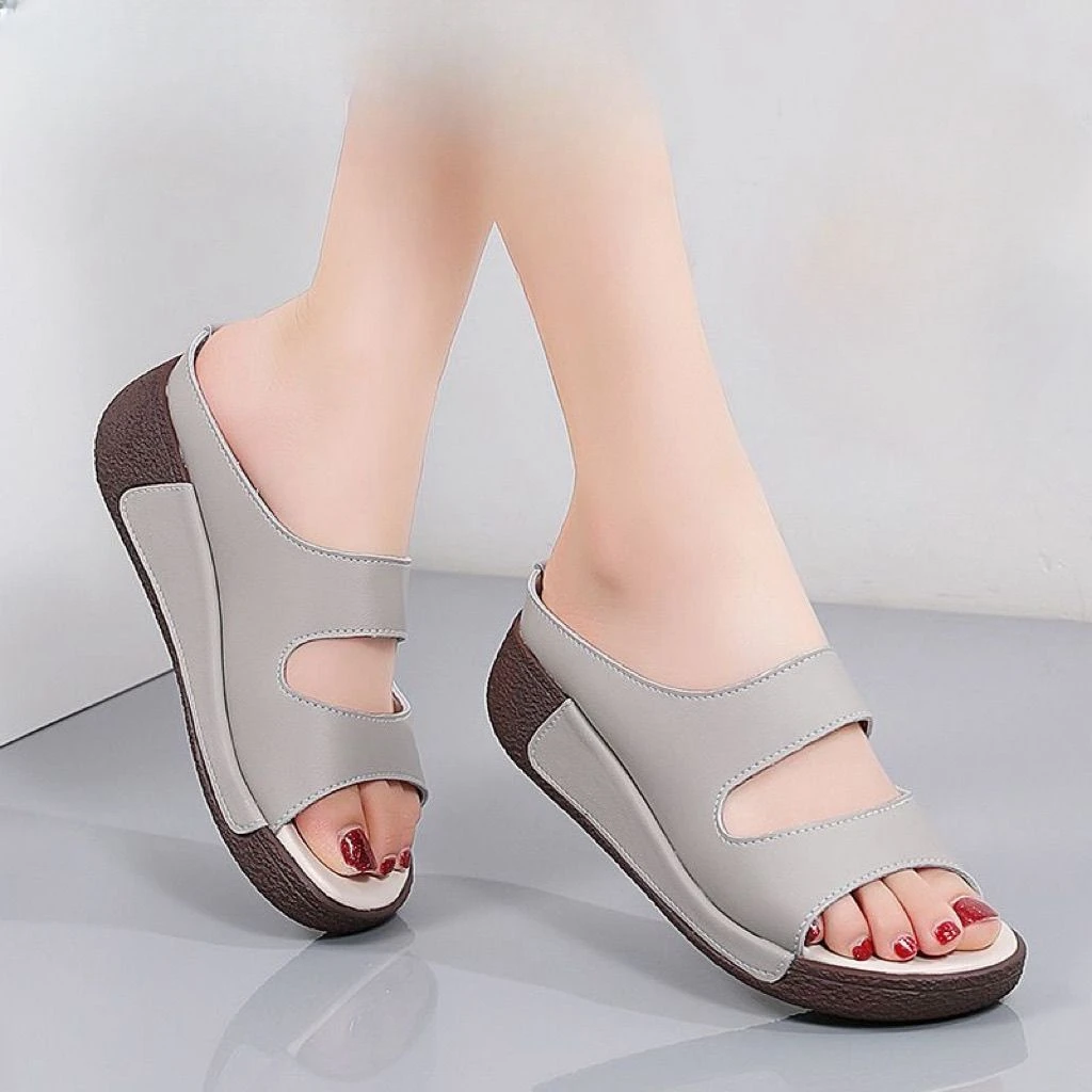 1071新款外穿拖鞋厚底防滑女士妈妈夏季时尚软底轻便