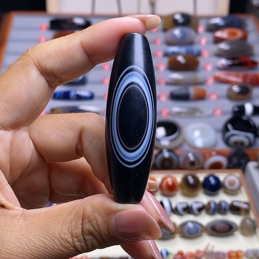 【闪购商品】玛瑙/玉髓未镶嵌珠宝半成品鬼*愁