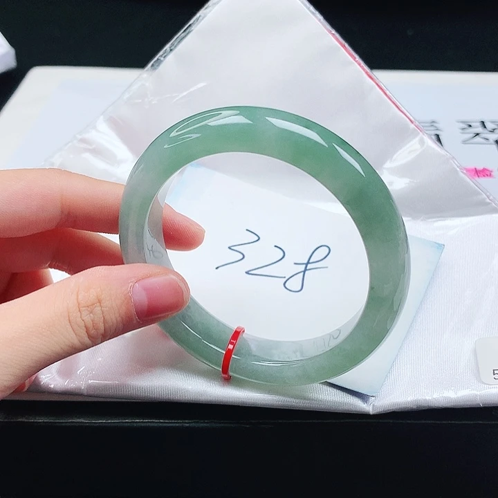 翡翠手镯未镶嵌缅甸天然a货手镯56+