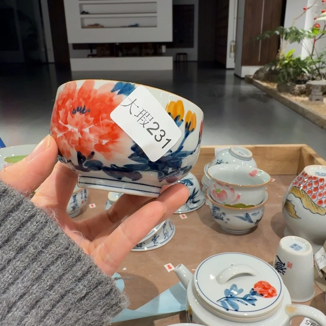 釉下手绘茶具微瑕