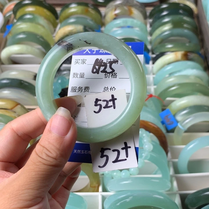 未镶嵌蛇纹石玉手镯6425