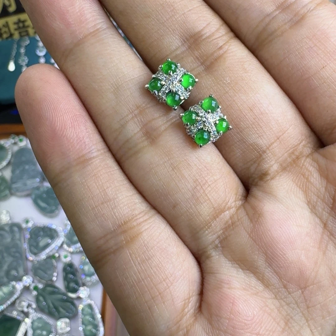 翡翠未镶嵌颈饰147