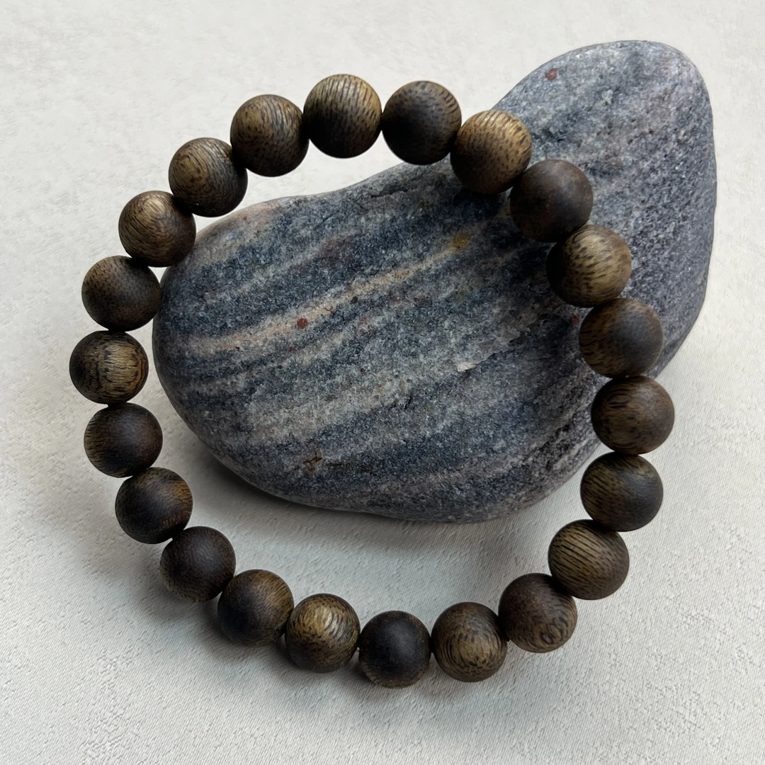 YH-014126海南霸王岭沉香0.9单圈余额7g