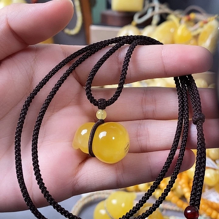 琥珀未镶嵌裸石葫芦