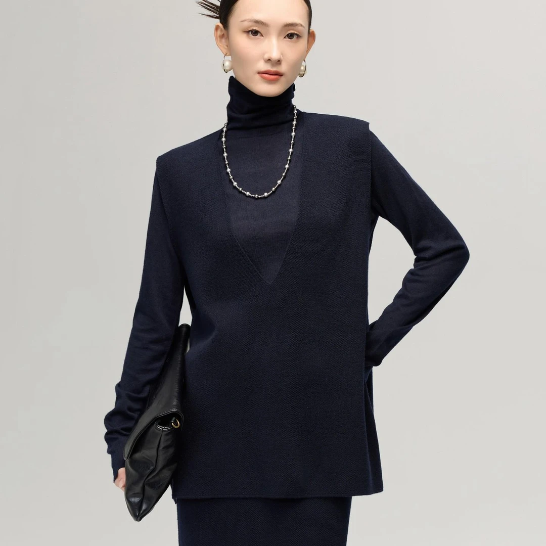 羊毛混纺宽松简约显瘦V领针织背心2025秋季新品亲肤叠穿针织衫女