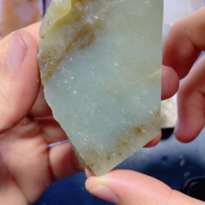 和田玉未镶嵌珠宝半成品