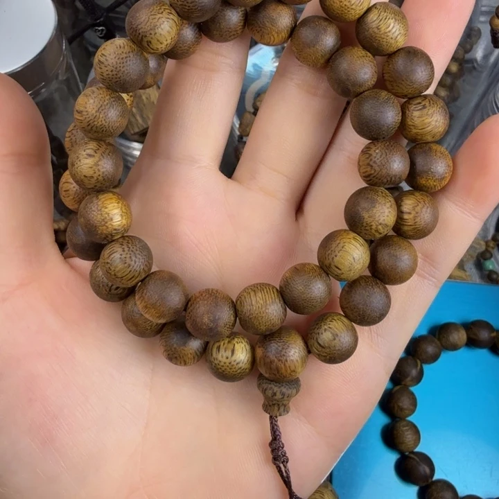 沉香沉香碎屑莺歌绿奇楠1.0圆珠双圈16克➕