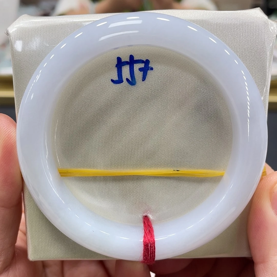 未镶嵌手镯翡翠翡翠