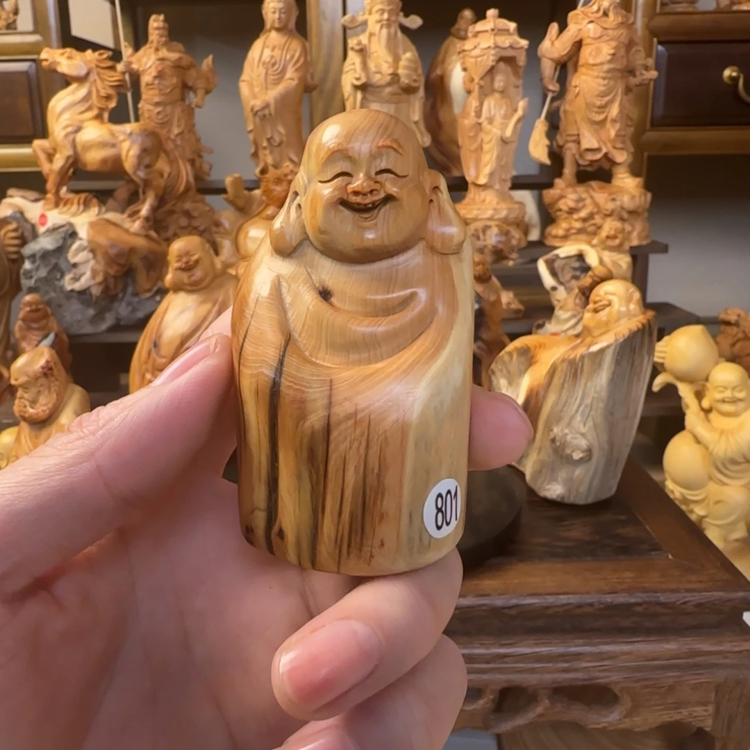 崖柏小木匠艺雕一物一拍