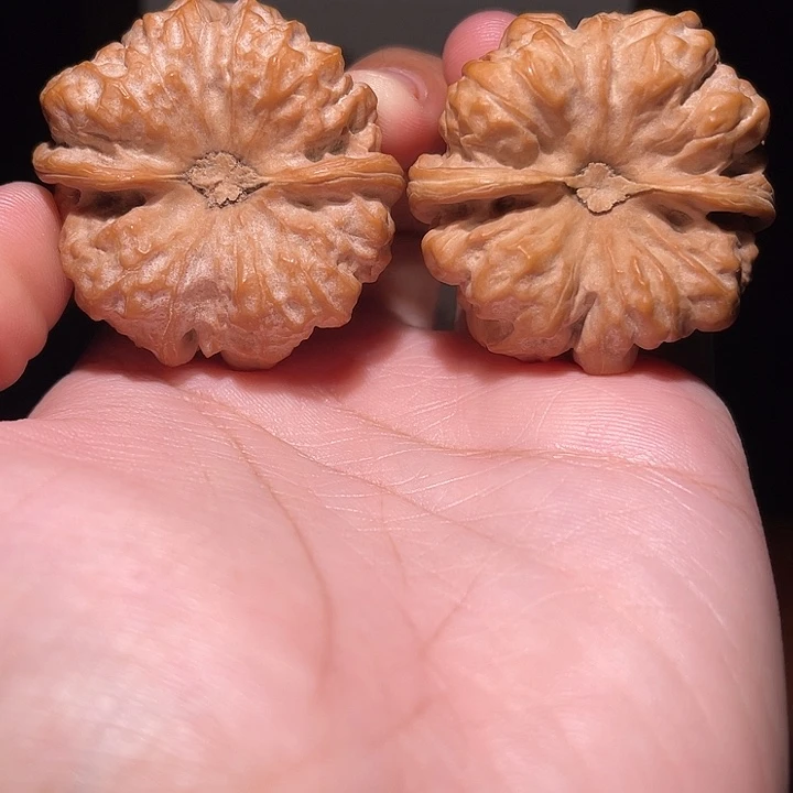 陈***帅手串/手链核桃蛤蟆头核桃45×46