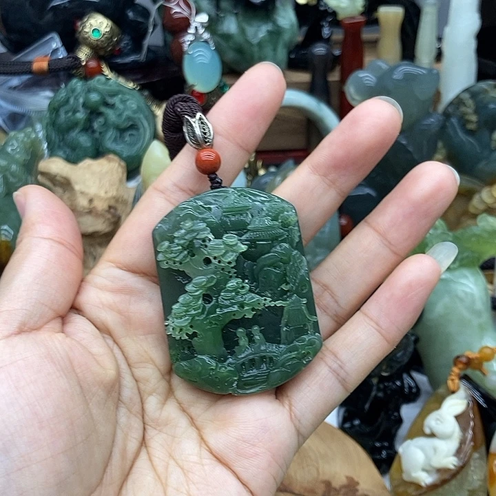 和田玉（碧玉）未镶嵌颈饰